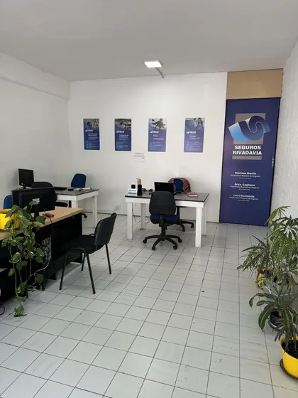 Lote En Venta Maipú Con Locales Comerciales Y Construcción