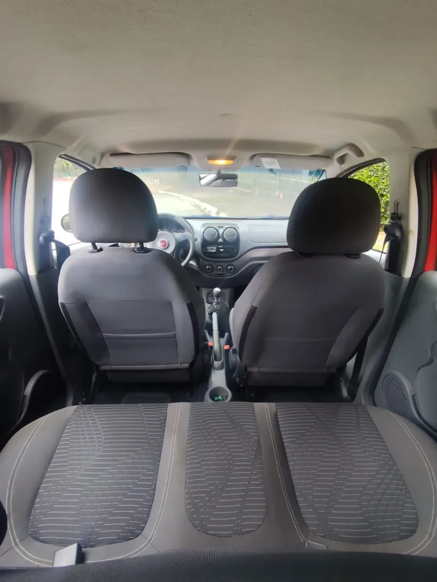 Fiat Palio 2016 1.0 Attractive Flex 5p — foto 10