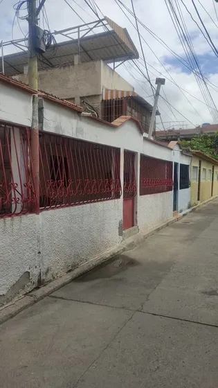 Casa En La Páez 