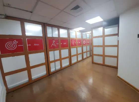 Arriendo Oficina En El Mejor Sector De Huérfanos