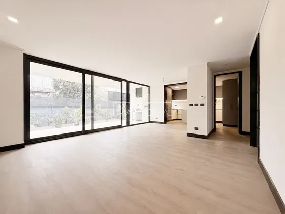 Departamento En Venta De 3 Dorm. En Lo Barnechea