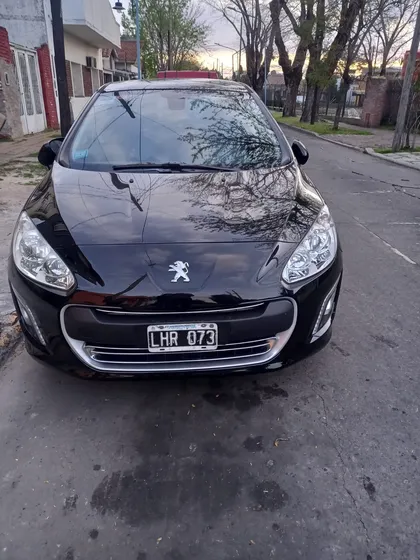 Peugeot 308 2.0 Feline 143cv Tiptronic