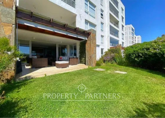 Comodo Departamento En Primer Piso En Marbella