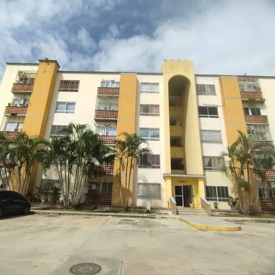 En Venta Apartamento En Planta Baja En Valles Del Nogal San Diego 336312