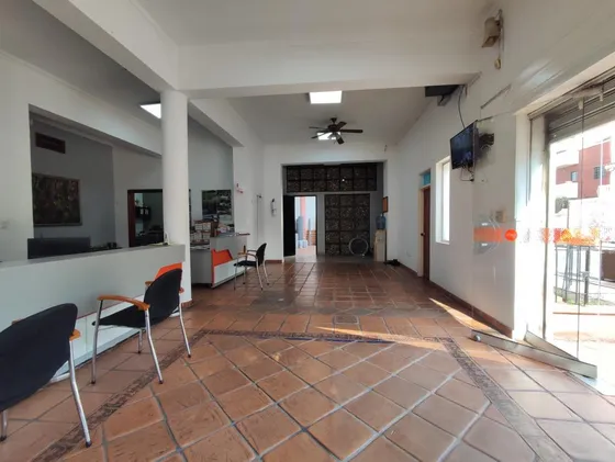 Local En Venta En La Playa. Cod V28218
