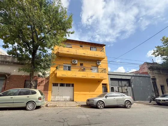 Casa - Lote Propio - Galpon - Negocio - Departamento - Multifamiliar - Terraza - Balcon