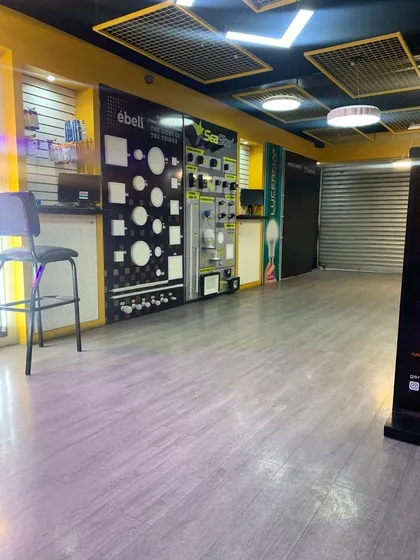 A Pie De Calle Se Vende Local Comercial En Chacao/ 245m2