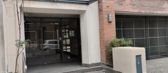 Departamento Apto Credito Y Profesional. En Moron Centro