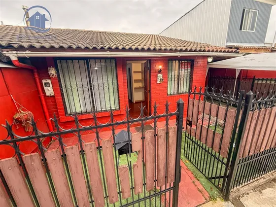 Casa En Venta De 2d/1ben Puente Alto