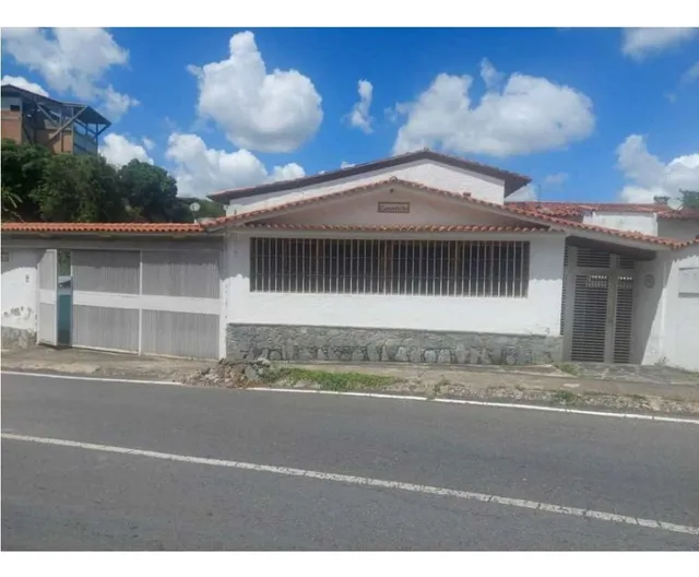 Venta De Casa En Lomas De La Trinidad. Cliente Directo