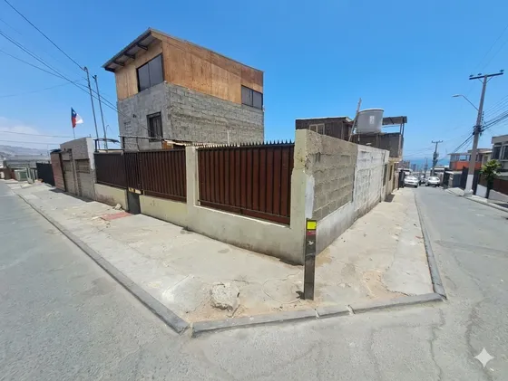 Casa Esquina+depto. Interior 3d 2b, Sector Norte Antofagasta