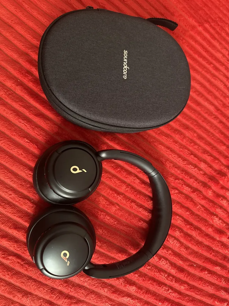 Fone de ouvido over-ear gamer sem fio Soundcore Life Series Life