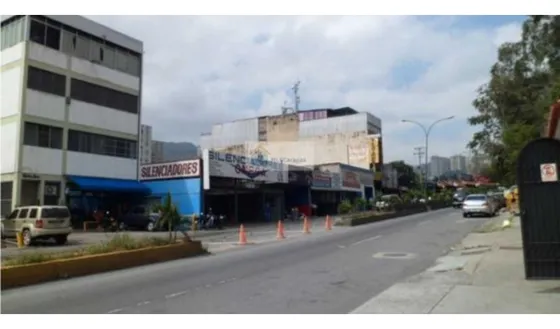 Se Vende Casa 490m2 8h/5b/2p La Trinidad 5271