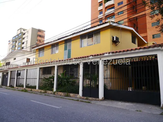 Dennymar, Alquila Casa Excelente Quinta En La Mejor Zona Del Este De Barquisimeto Cerca De La Av Lara. Costa De 2 Niveles Completos E Armoniosamente Distribuidos Visitala! B5a17918                    