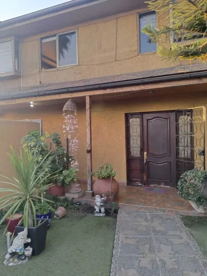 Casa 175 M2, 4d+3b+piscina, Macul (66808)