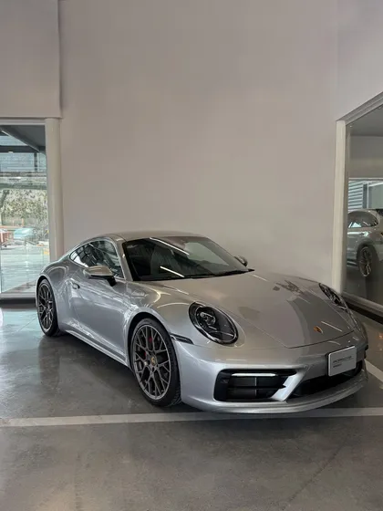 Porsche Carrera 3.0 S Coupe At