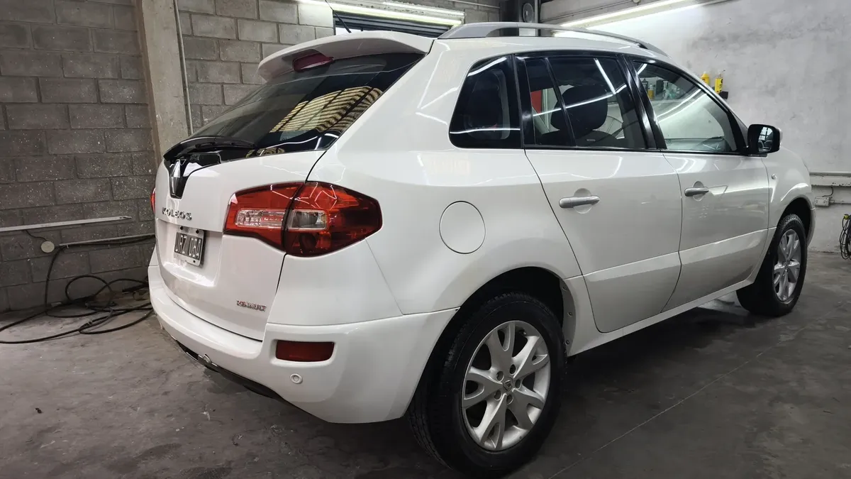 Renault Koleos 2.5 Privilege 4x4 Mt553215408483215361