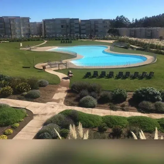 Departamento En Venta De 3 Dorm. En Papudo