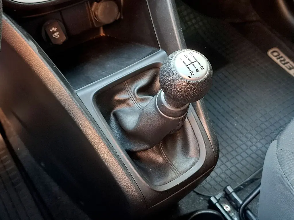 Suzuki Celerio GLX HB 1.0640055416798751213