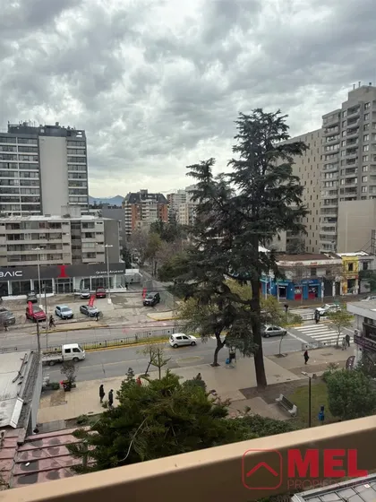 Departamento En Venta De 2 Dorm. En Ñuñoa