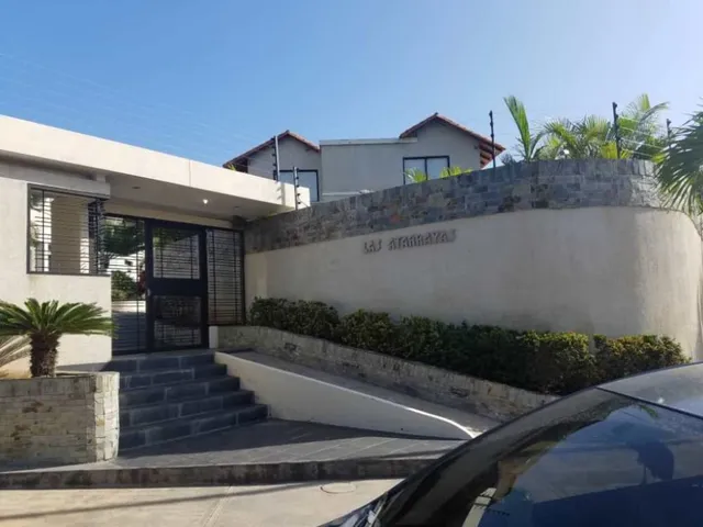 Townhouse En Las Atarrayas, Playa El Ángel