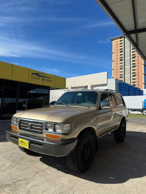 Toyota Autana Land Cruiser