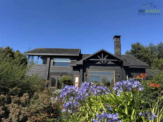 Casa En Venta De 6 Dorm. En Barlovento Puerto Varas