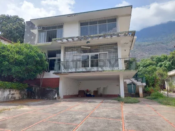Casa En Venta En Los Palos Grandes