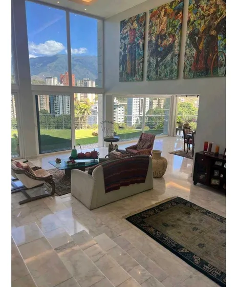 Vendo Casa 720m2 Cerro Verde 4529