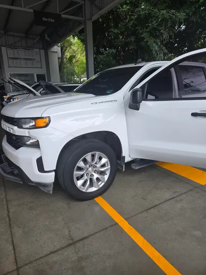 Chevrolet Silverado 5.4 2500 Cab Dob Ls On Star 4x4 At