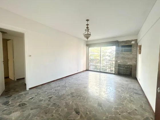 Venta 3 Ambientes Colegiales!!
