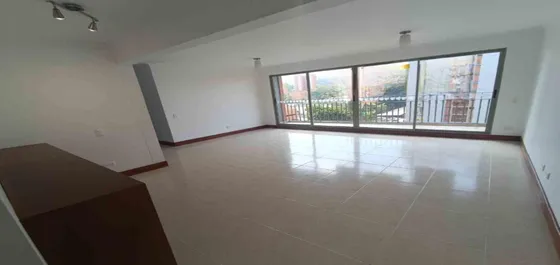 Apartamento En Arriendo Ubicado En Envigado Sector La Frontera (26345).