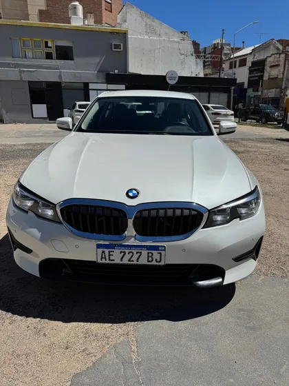 Bmw Serie 3 2.0 320i Sedan Sportline
