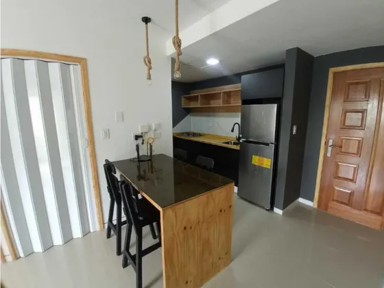 Se Alquila Por Día Apartamento En Urb. El Rincón, Naguanagua