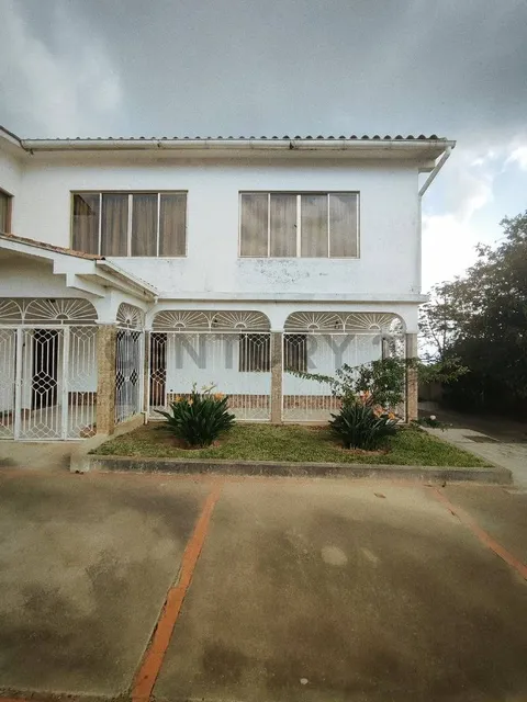 Se Vende Casa En Urbanizacion La Suiza San Antonio De Los Altos Miranda