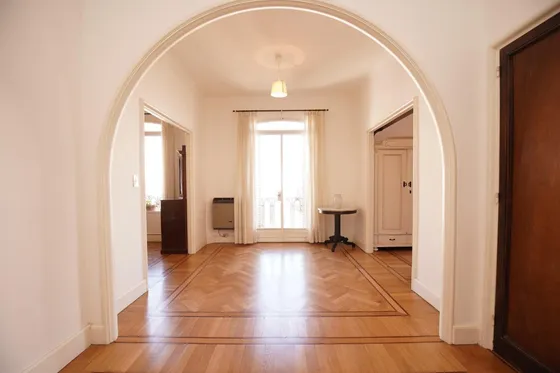 Departamento 5 Ambientes, Piso Exclusivo, Zona Barrio Norte Caba