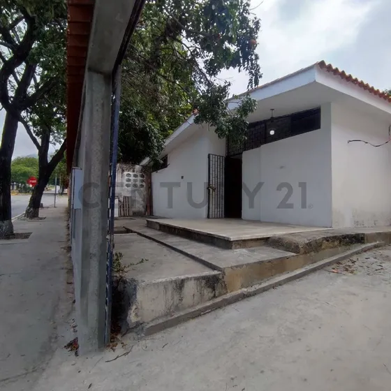 En Venta Casa Quinta La Guaira  Caraballeda Litoral Central