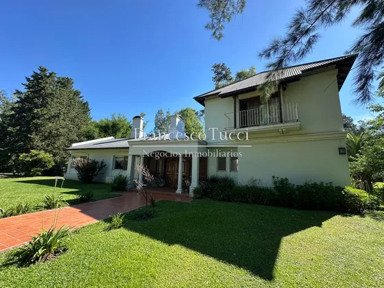 Casa En Venta 5 Ambientes En El Country La Tradición 
