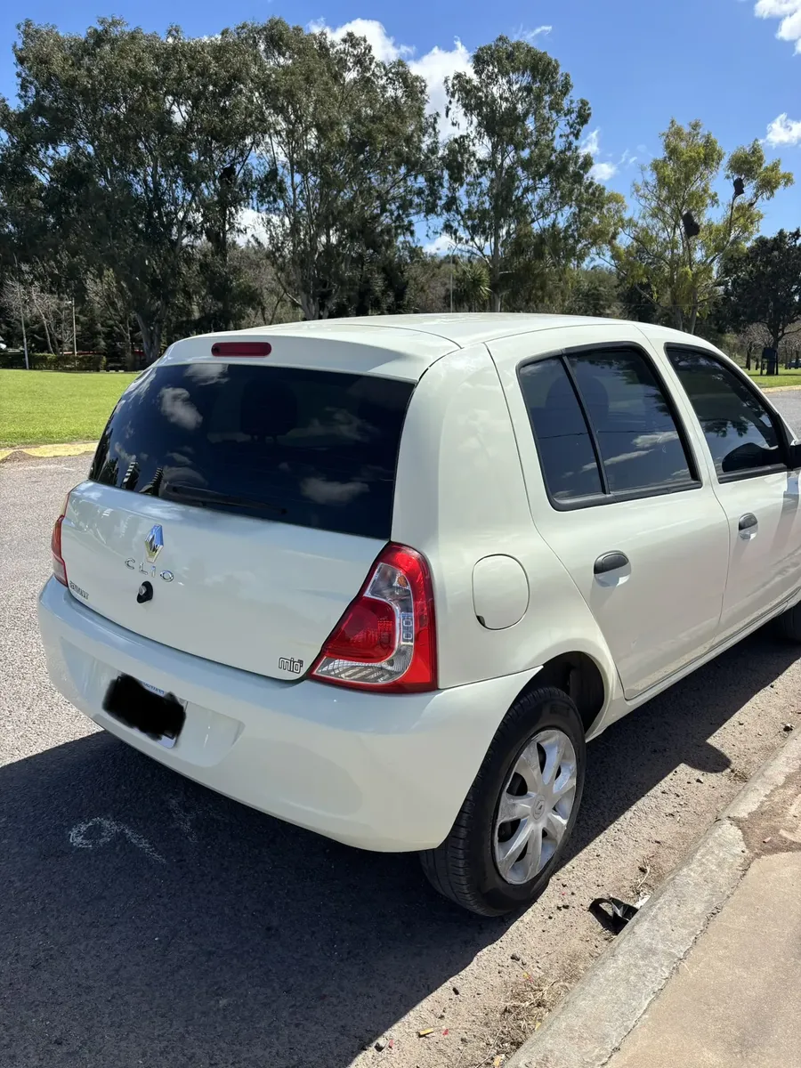 Renault Clio 1.2 Mío Expression Pack I558911258981847047