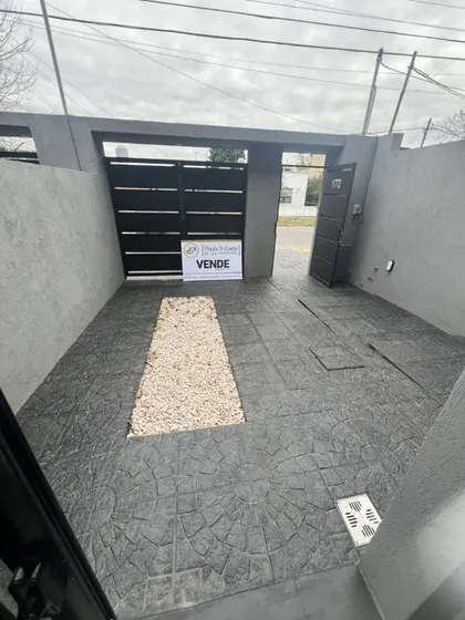 Venta Dúplex 1 Dormitorio Monte Grande Con Cochera
