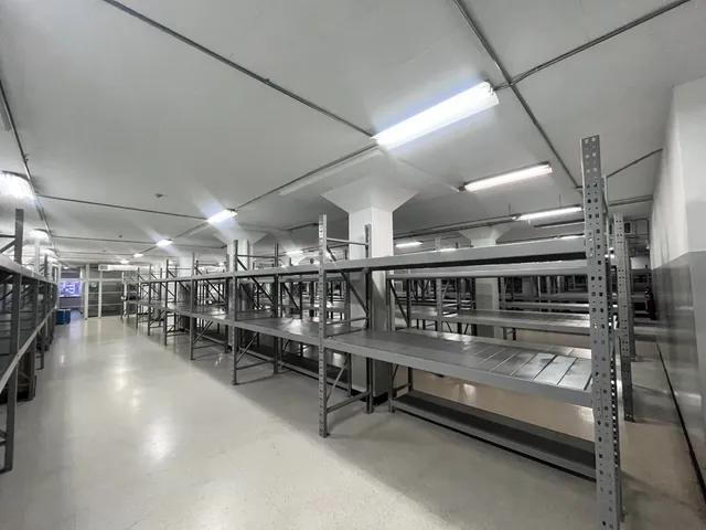 Piso Industrial En Alquiler Tipo Galpon Rp