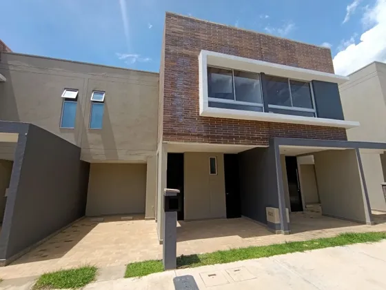  Casa En Arriendo Ubicada En La Ceja Sector Circunvalar Sur (27630).