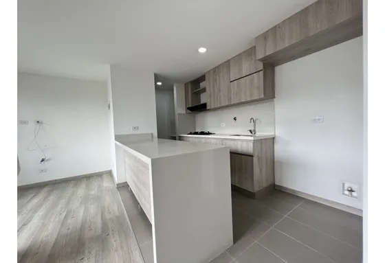 Apartamento En Alquiler En Itagui - Suramerica 