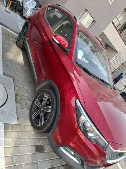 Mg Zs 1.5 Mt Com