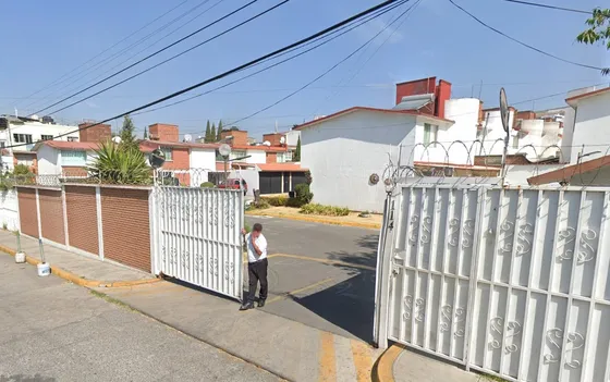 Venta De Casa En Toluca Vl