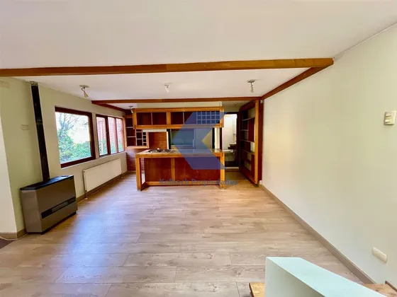 Casa En Arriendo De 3 Dorm. En Las Condes