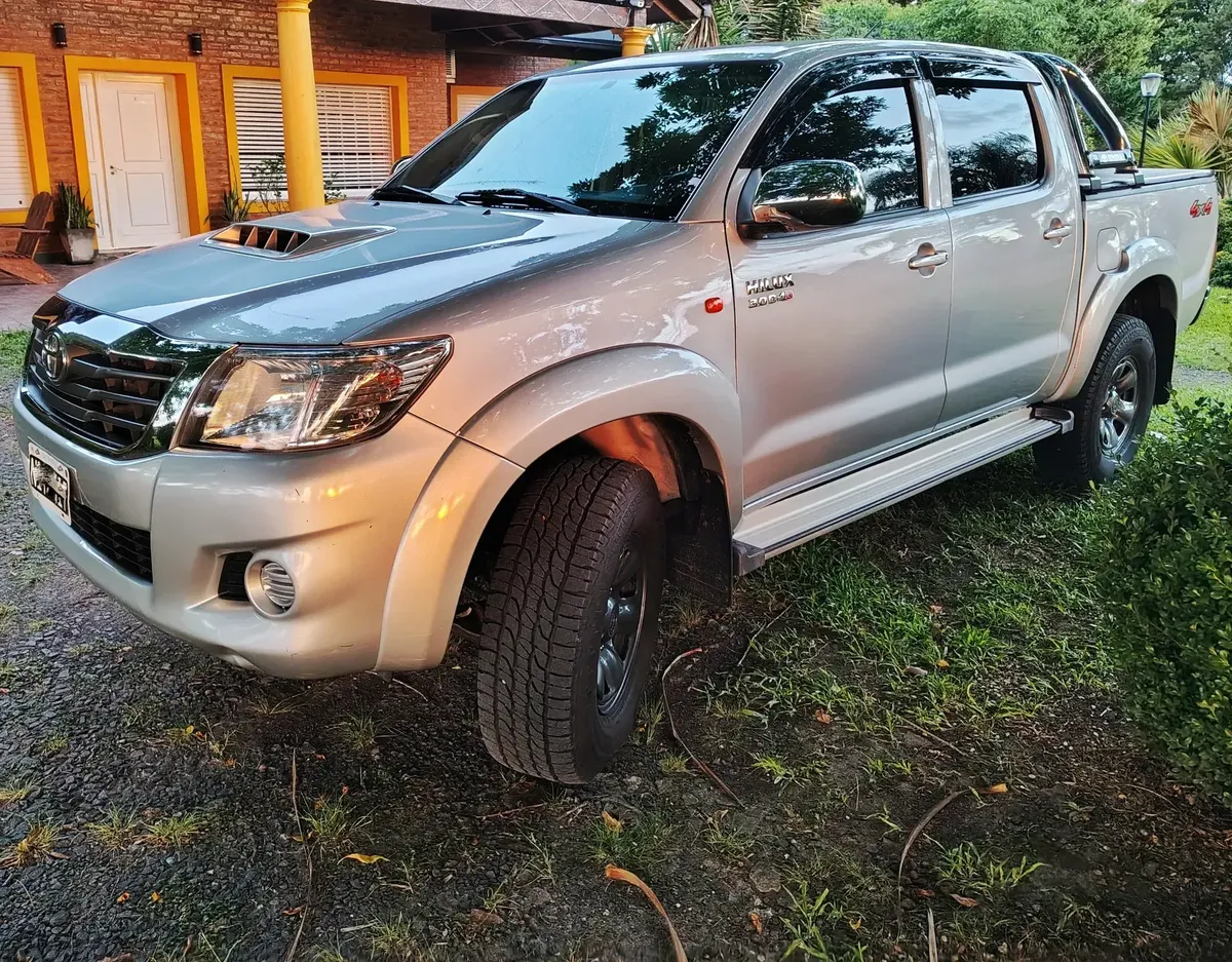 Toyota Hilux Pick-Up 3.0 Cd Sr C/ab I 171cv 4x4 - C3