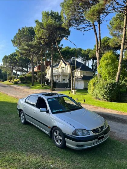 Toyota Corona 2.0 Gli