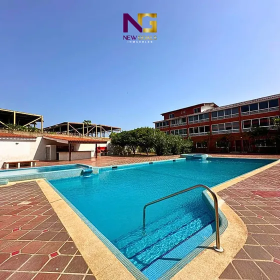 Apartamento Estudio. Plata Baja. Plaza Suite. Paraguachi