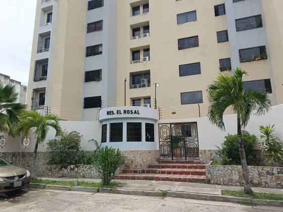Apartamento En Parque Valencia Resid El Rosal